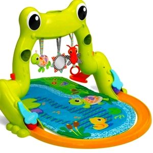 Infantino Great Leaps Grow-with-Me Baby Play Gym and Ball Drop  Used